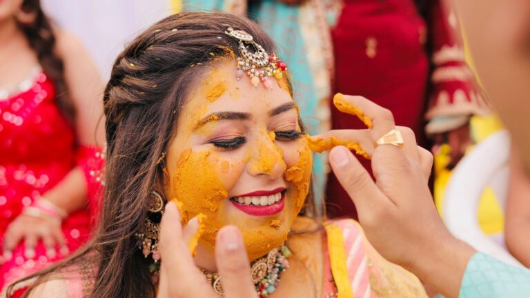 Haldi story, IGS